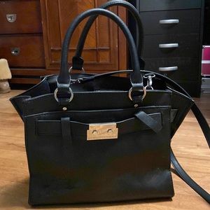 Black hand bag with detachable cross body strap